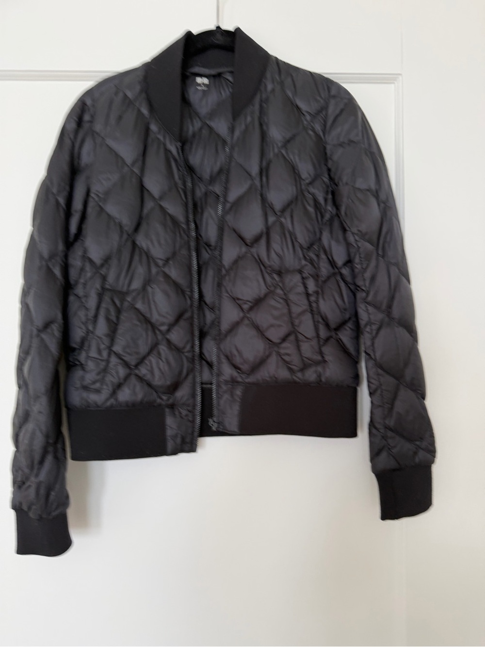 Uniqlo Black Quilted Puffer Bomber Jacket - Women